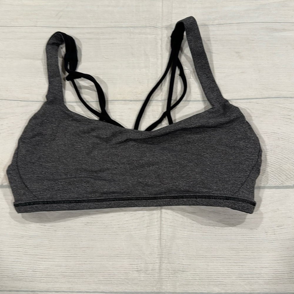 Lululemon EUC Free to be Zen size 4 black gray bra